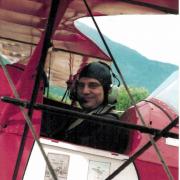 è ingegnere aeronautico. Lavora presso il Dipartimento di Ingegneria Aerospaziale del Politecnico di Milano dove insegna “Strumentazione Aerospaziale” ed “Impianti Aerospaziali”.
E’ Presidente della Sezione Lombarda dell’AIDAA, Associazione Italiana di Aeronautica ed Astronautica. Ha recentemente promosso ed organizzato una mostra commemorativa dedicata ad Enrico Forlanini, pioniere dell’aviazione, dopo avere curato l’edizione di un volume sulla storia dell’ingegneria aeronautica presso il Politecnico di Milano. Appassionato del volo è titolare della licenza di Pilota Privato.