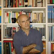 Psichiatra e psicoterapeuta, docente di psichiatria all’Università di Roma “La Sapienza”. Direttore dell’Istituto Italiano di Psicoterapia Relazionale, Direttore scientifico della Collana Pratica Clinica e della Collana Psicoterapia della Famiglia della Editrice Franco Angeli. Direttore Responsabile della Rivista di Psicoterapia Relazionale. Ha ricevuto il Milton H. Erikson Lifetime Achievment Award for oustanding contribution to the field of psychotherapy. Presidente della Società Italiana di Ipnosi, membro del Board of Directors della Milton H. Erikson Foundation. Autore di 18 volumi e di oltre 230 articoli, dedicati soprattutto alla psichiatria, alla psicoterapia relazionale e alla psicoterapia breve ericksoniana.
