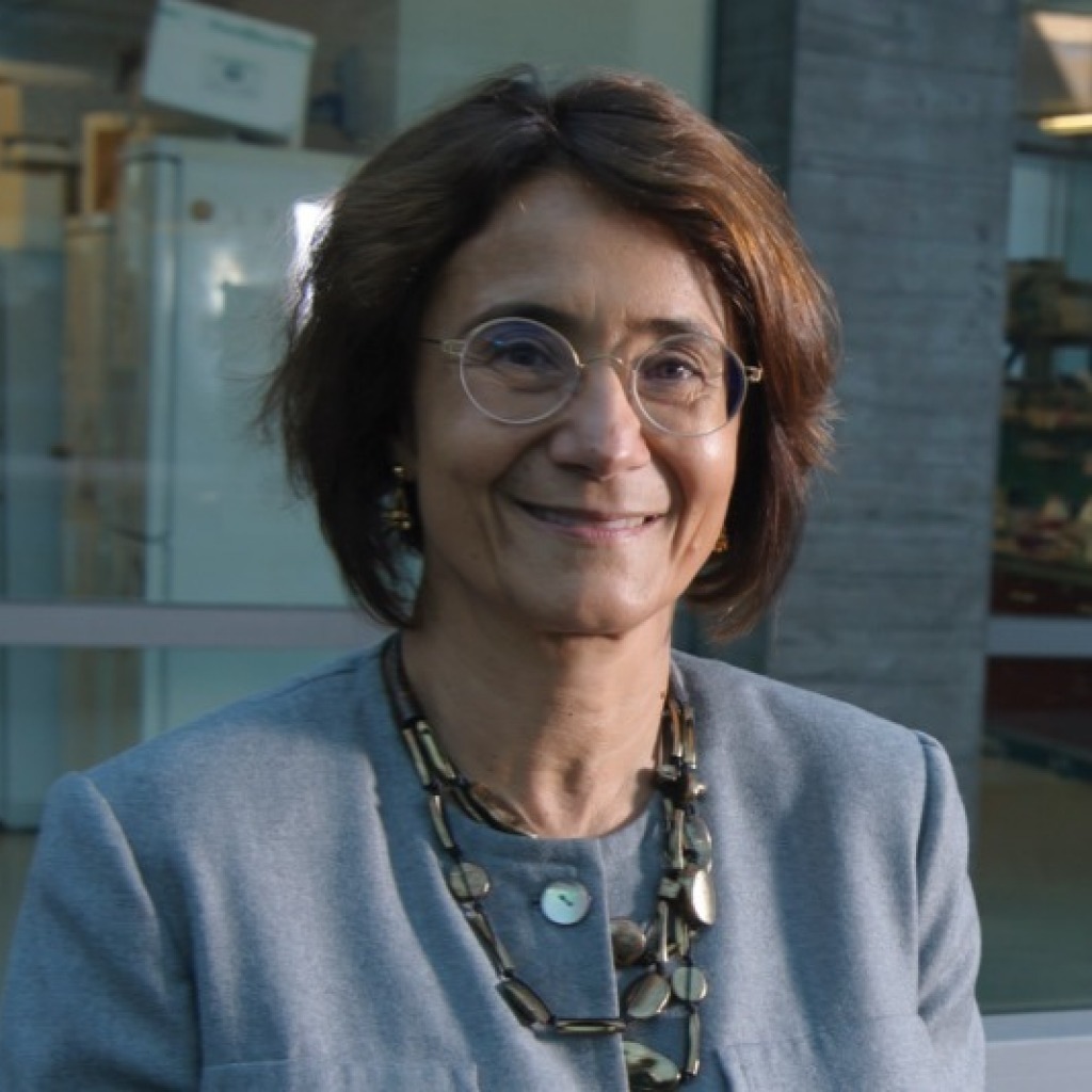 Valeria Poli